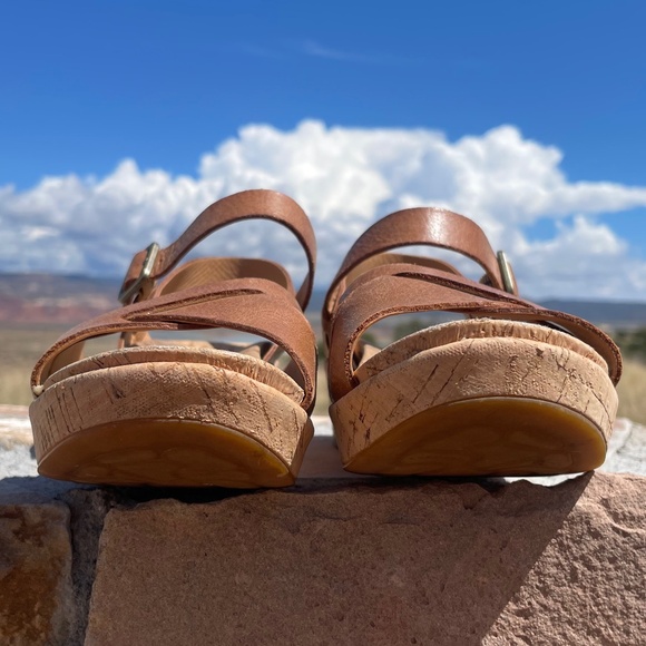 GUC KORK-EASE Women's Myrna 2.0 Ankle Strap Wedge Sandal (Size: 37/Tan) - Picture 4 of 15